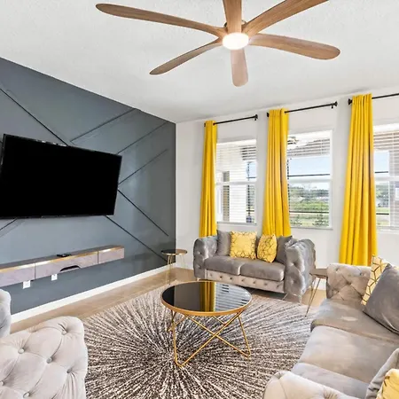 Experience The Magic - Accommodates 16 With Resort Amenities!